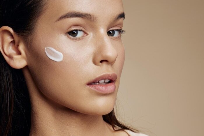 Highlighter for the eyes