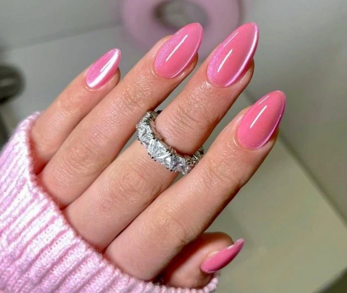 Models of Pink Ice Gel Nail Polish