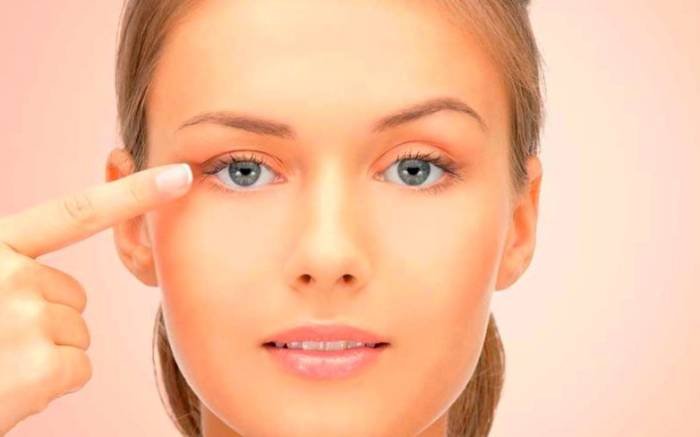 Ways to treat eyelid droop Eyelid droop