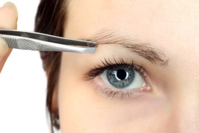 Common Mistakes Women Make When Shaping Eyebrows Eyebrow Shaping Tricks