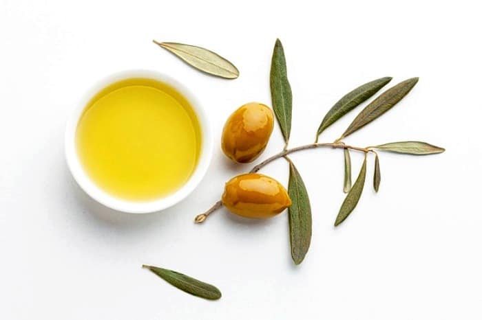 Having beautifully colored lips with natural methods