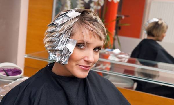 Foil Hair Highlighting Technique Foil Highlighting Method