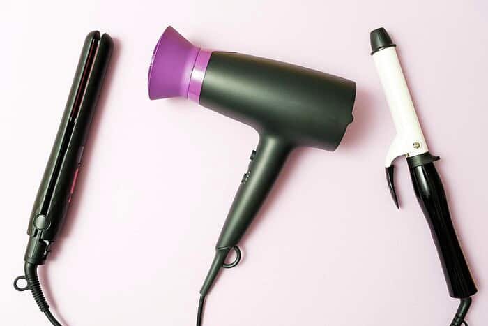 List of Electrical Makeup Tools for the Bride