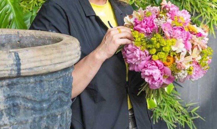 6 Bouquet Ideas You Can Easily Make at Home